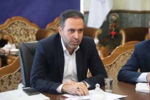 ایجاد قرارگاه عملیاتی برای تقویت ارتباط صنعت و دانشگاه/ظرفیت های دانشگاه و صنعت بخوبی بهم معرفی نشده اند
