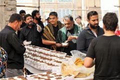 اطعام ۶۰ هزار نفری عزاداران حسینی در مسجد مقدس جمکران
