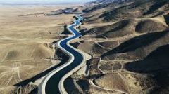 انتقال آب از دریای عمان به قم صرفه اقتصادی ندارد