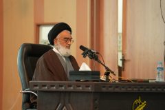 تهدیدها و تحریم ها منجر به نگاه بیشتر مسئولان به درون کشور و بهره مندی و استفاده از ظرفیتهای داخلی شده است