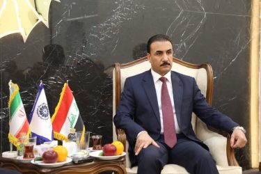 وزیر آموزش و پرورش عراق: استان قم نماد پیشرفت و مقاومت در برابر تحریم‌هاست