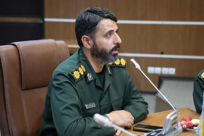از اعزام ۱۰۰۰۰ نفر جهت شرکت در مراسم ارتحال بنیانگذار کبیر انقلاب اسلامی، امام خمینی (ره) خبر داد از اعزام ۱۰۰۰۰ نفر جهت شرکت در مراسم ارتحال بنیانگذار کبیر انقلاب اسلامی، امام خمینی (ره) خبر داد