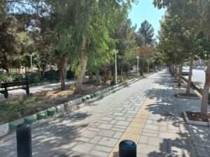 آغاز عملیات بهسازی بوستان حضرت ابوالفضل (ع) در منطقه ۷ قم