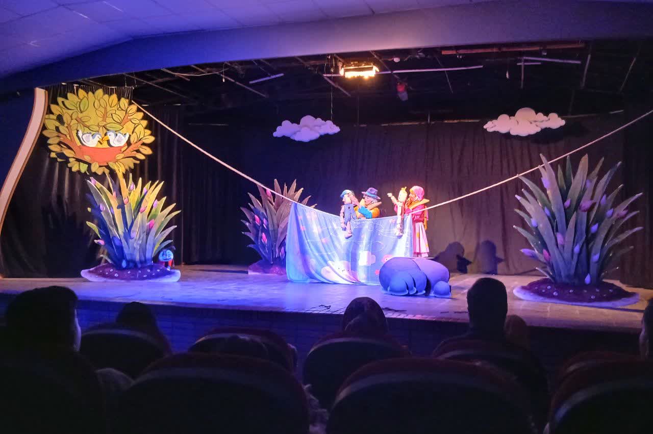 «جادوی عنکبوت سیاه» در قم روی صحنه رفت