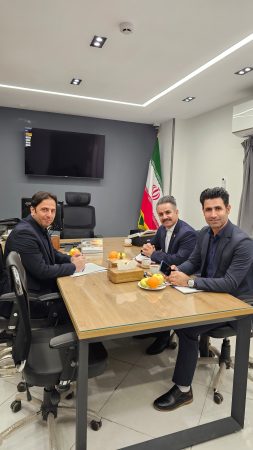 برگزاری انتخابات هیئت‌رئیسه شورای هماهنگی شرکت‌های بیمه استان؛ عابدی در ریاست ابقا شد