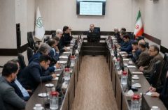 تأکید معاون شهردار قم بر انتقال صنوف ضایعات فلزات رنگی به شهرک صنوف / هدف‌گذاری بودجه ۶۵۰ میلیارد تومانی برای سال ۱۴۰۵