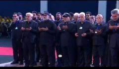 ادای احترام دبیرکل کتائب سیدالشهدا بر پیکر رهبر شهید انقلاب