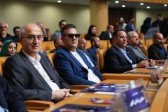 گروه صنعتی تندگویان صادرکننده نمونه ملی شد؛ افتخارآفرینی تولیدکننده الیاف پلی‌استر